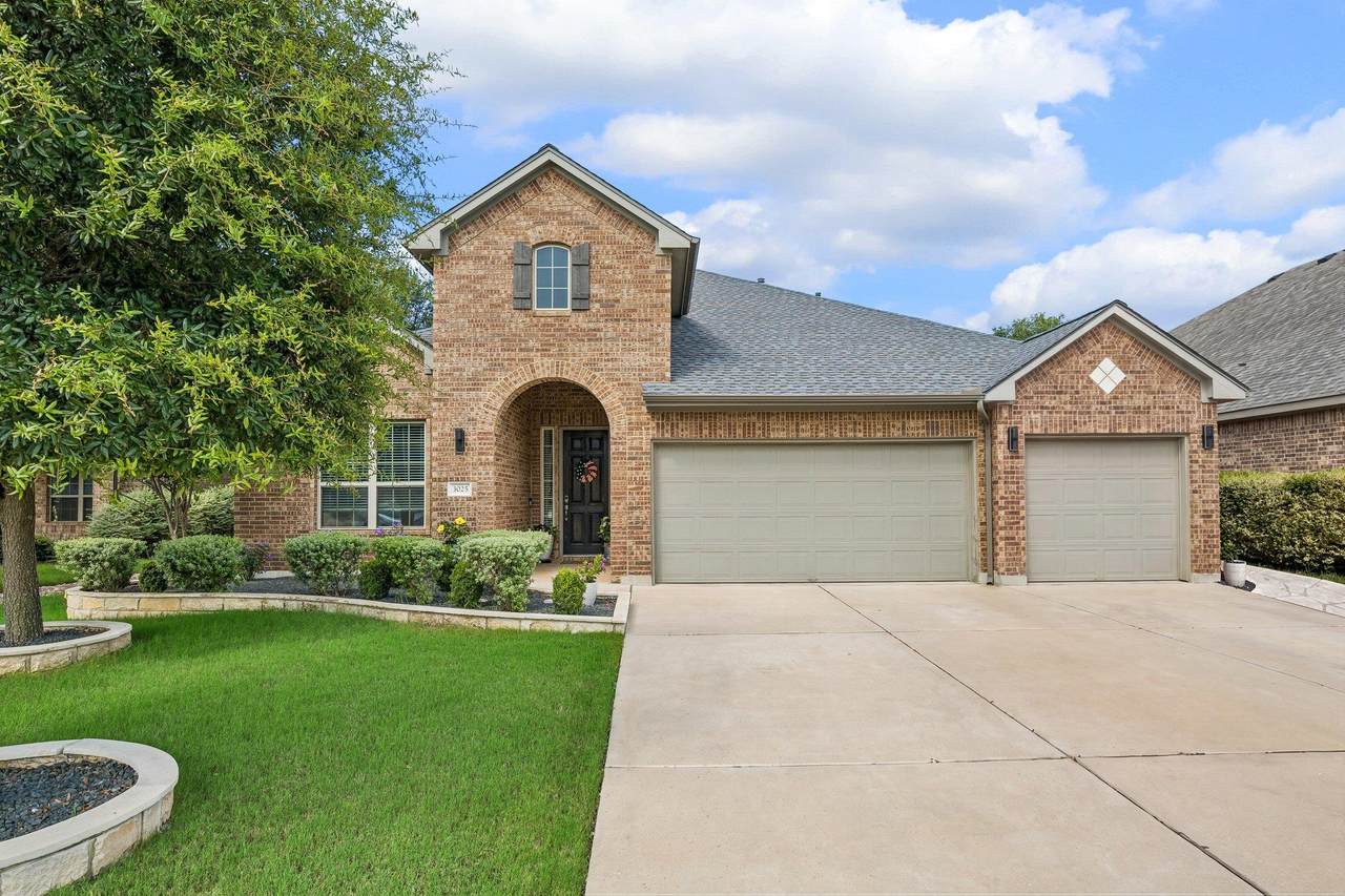 3025 Silvergrass Cv - Photo 1