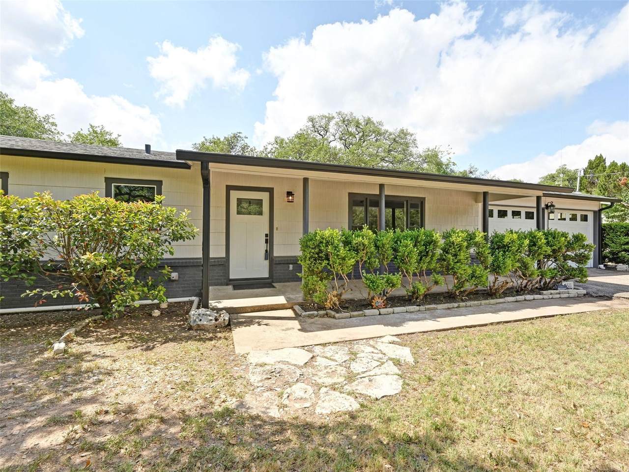 7611 Oak Hedge Pl - Photo 1