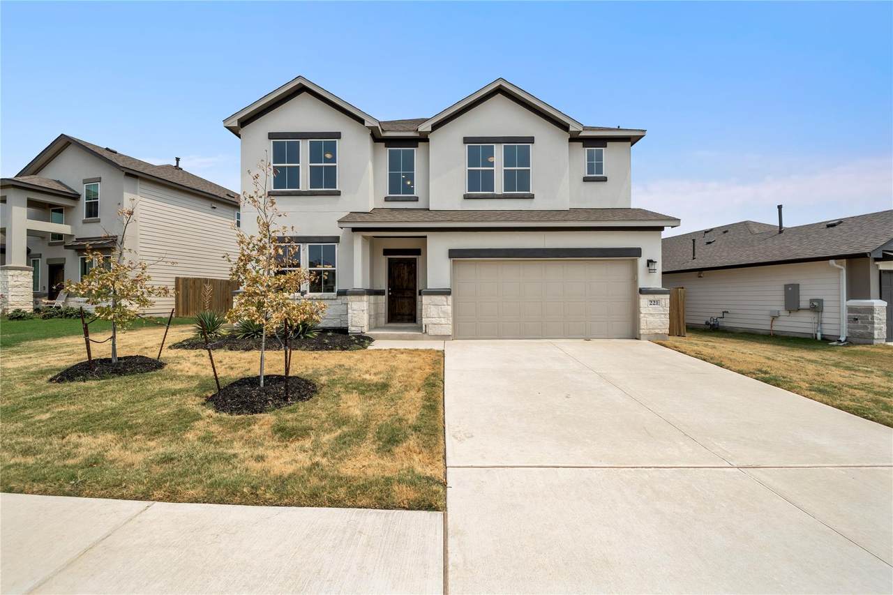 221 Comet Pointe Dr - Photo 1