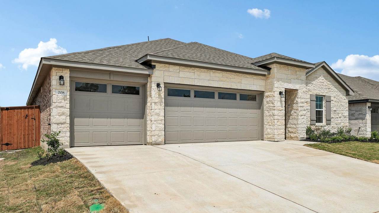 208 Rivers Edge Dr - Photo 1