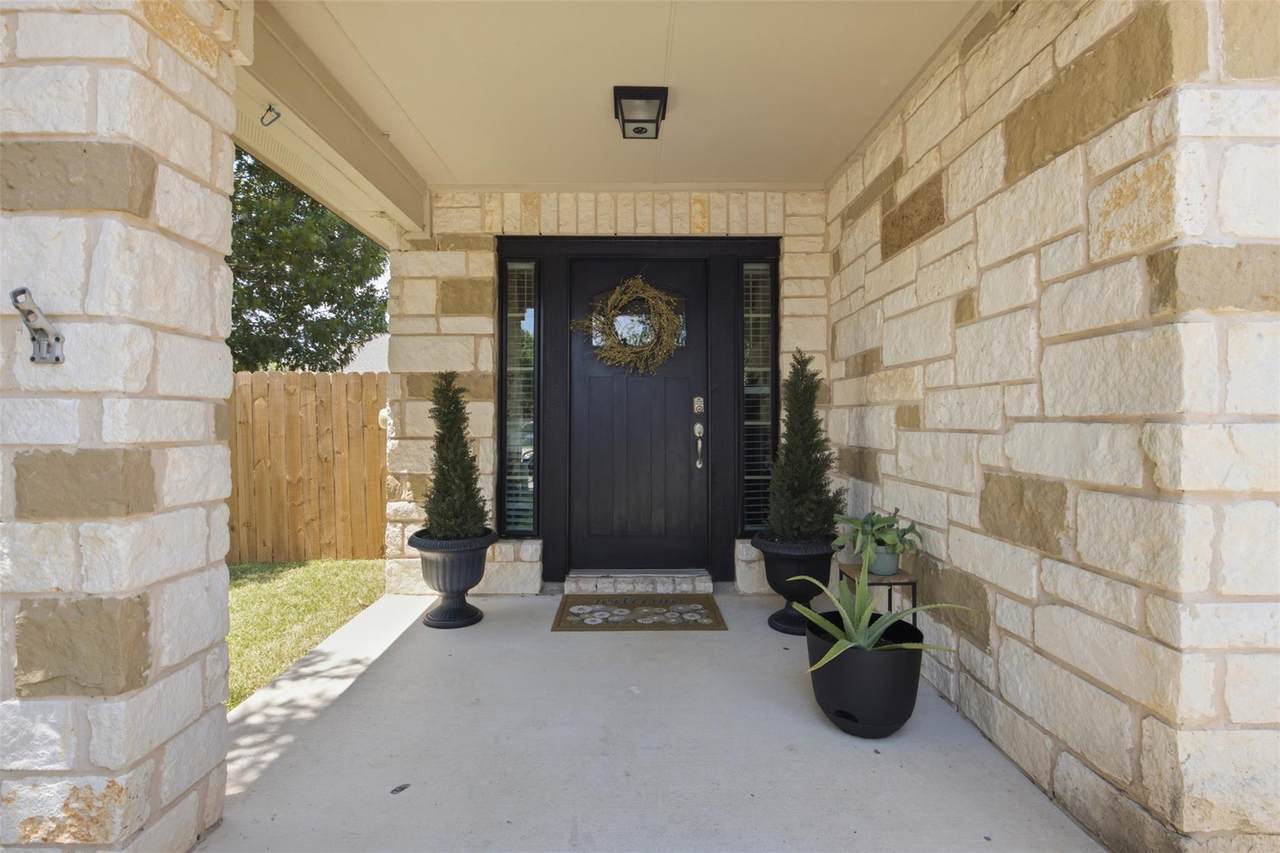 https://bt-photos.global.ssl.fastly.net/austin/1280_boomver_2_8384817-2.jpg