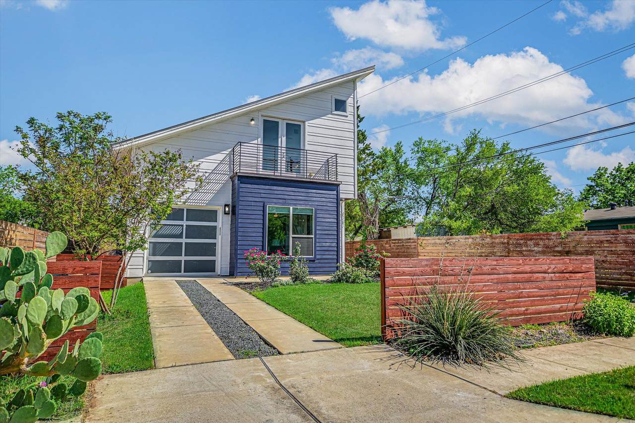 1131 Mason Ave - Photo 1