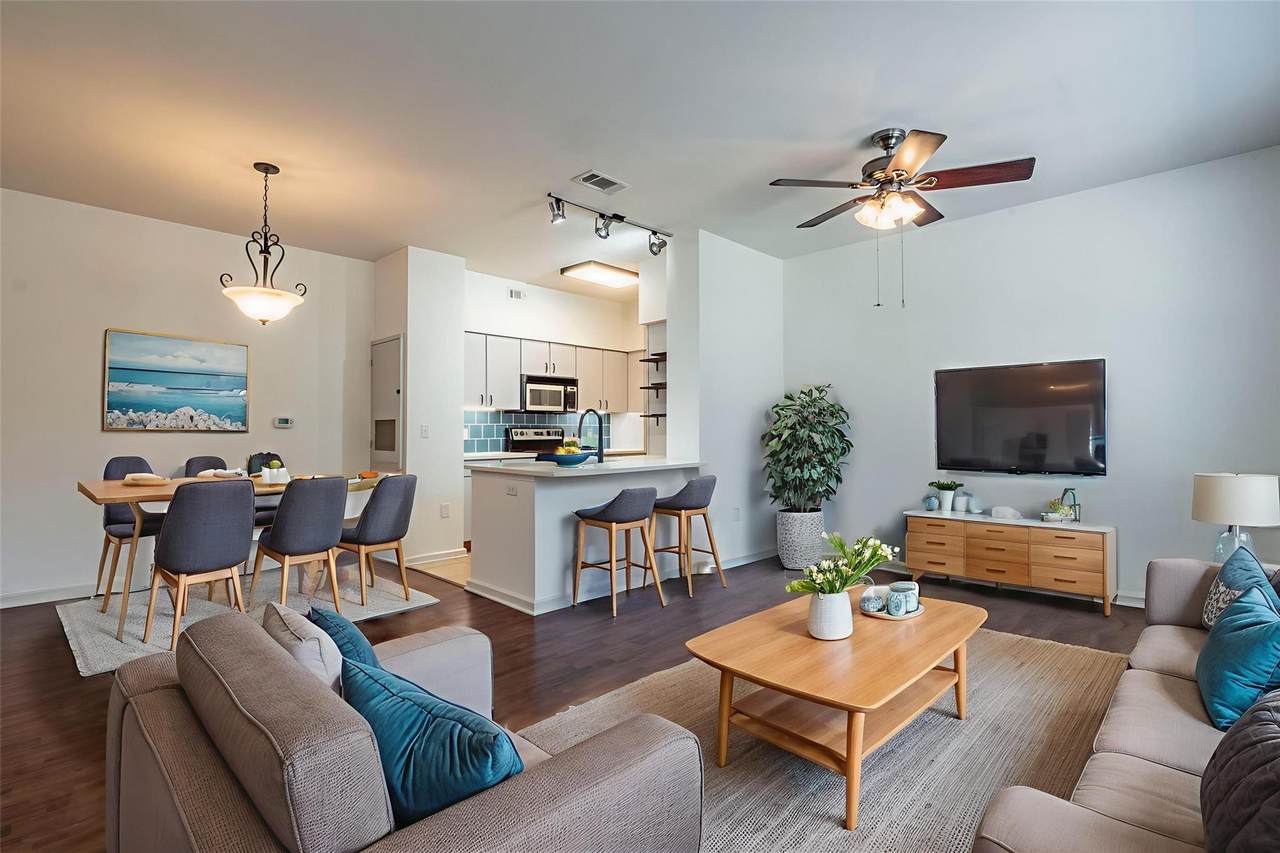 1201 Grove Blvd - Photo 1