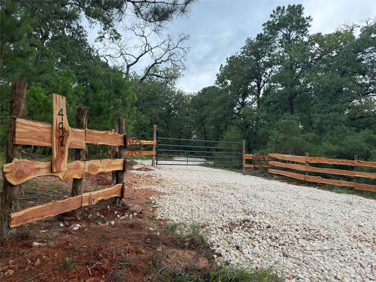 492 Old Potato Rd - Photo 1