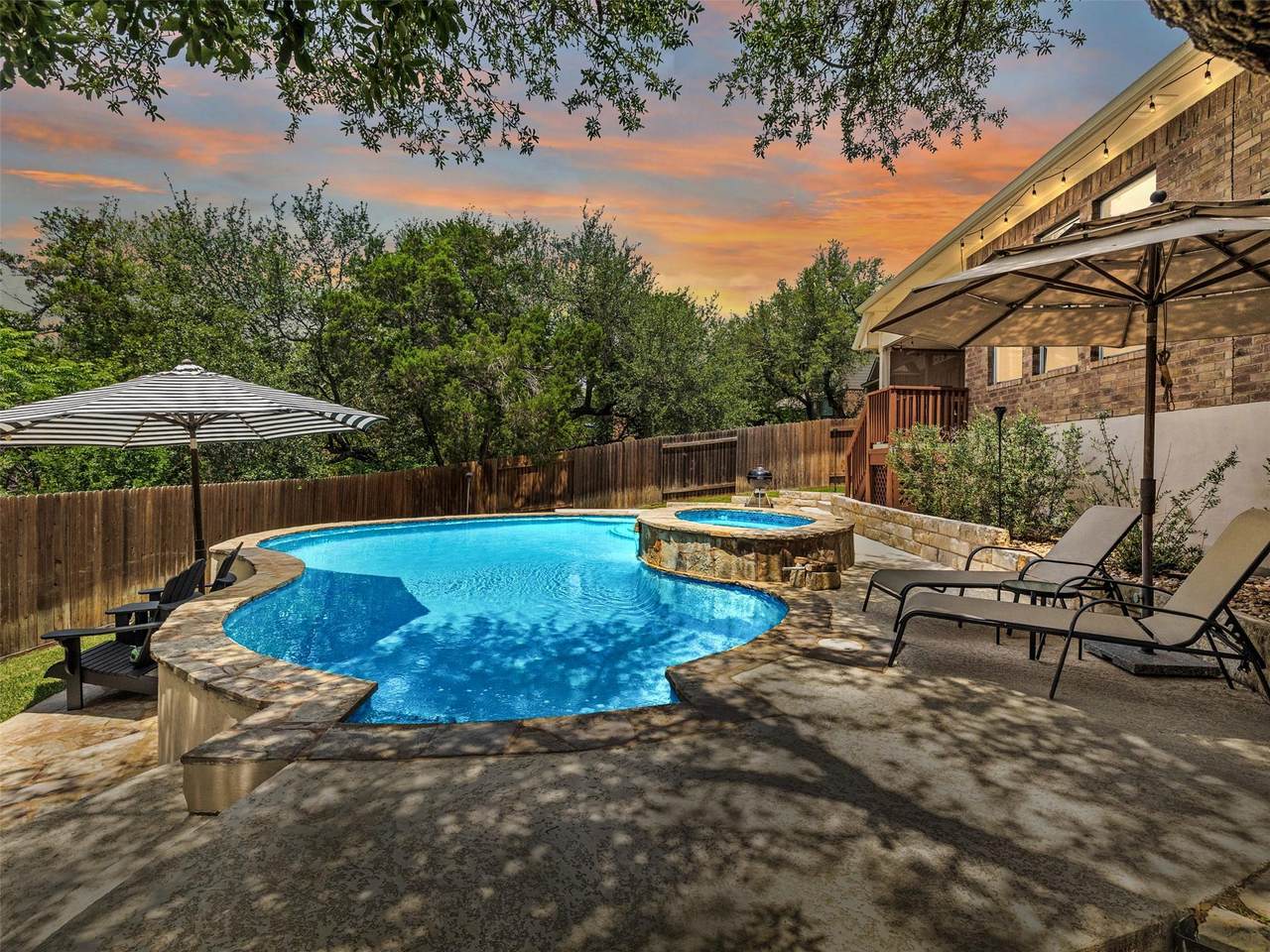 10108 Barbrook Dr - Photo 1