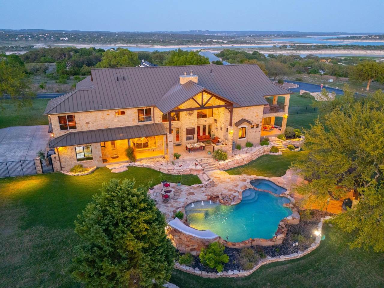 1298 Mystic Pkwy - Photo 1