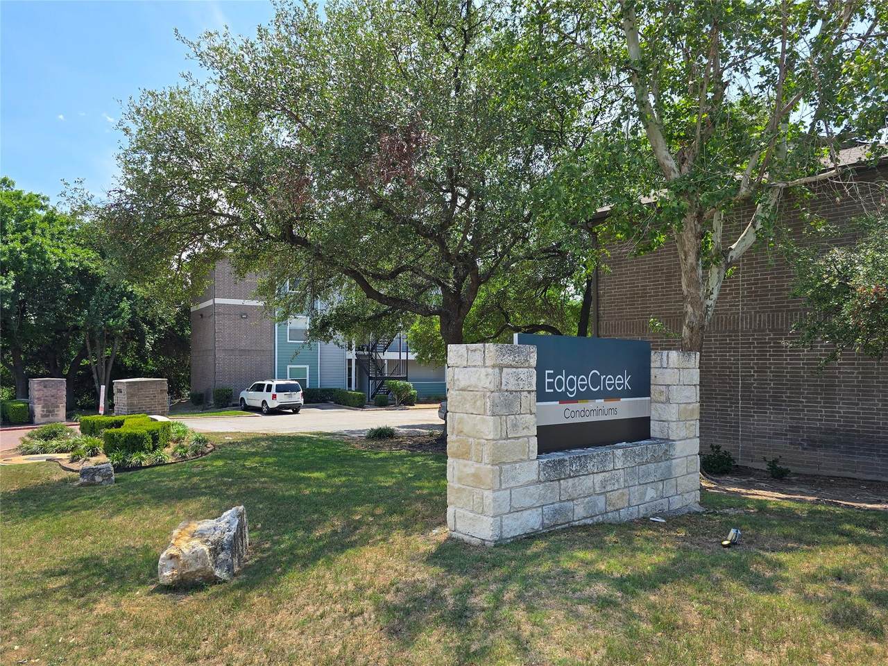 12166 Metric Blvd - Photo 1