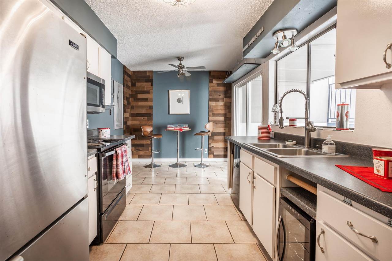 1720 Timber Ridge Dr - Photo 1