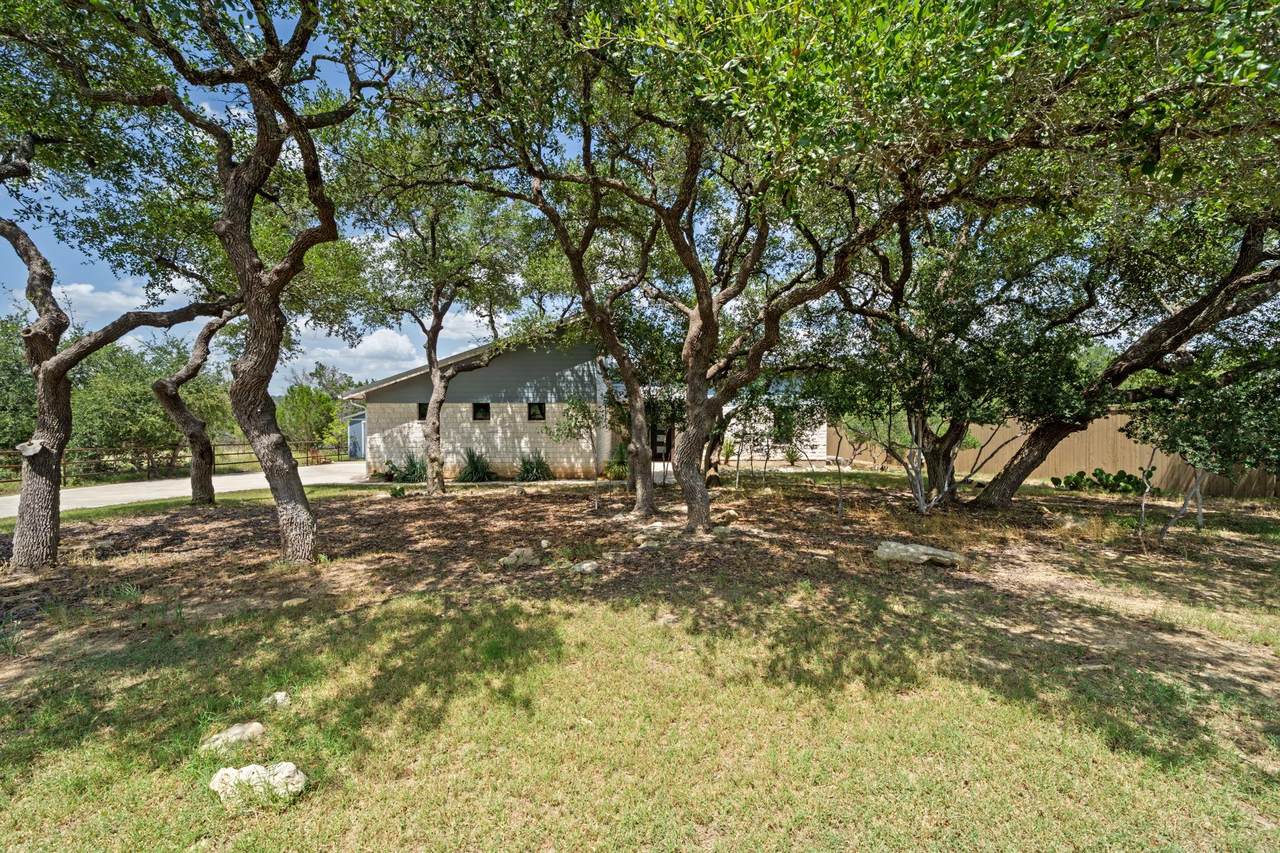 172 Bluff Trl - Photo 1