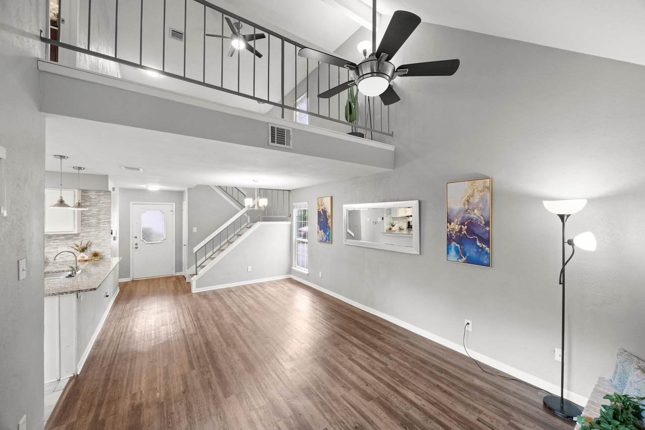 8330 Fathom Cir - Photo 1