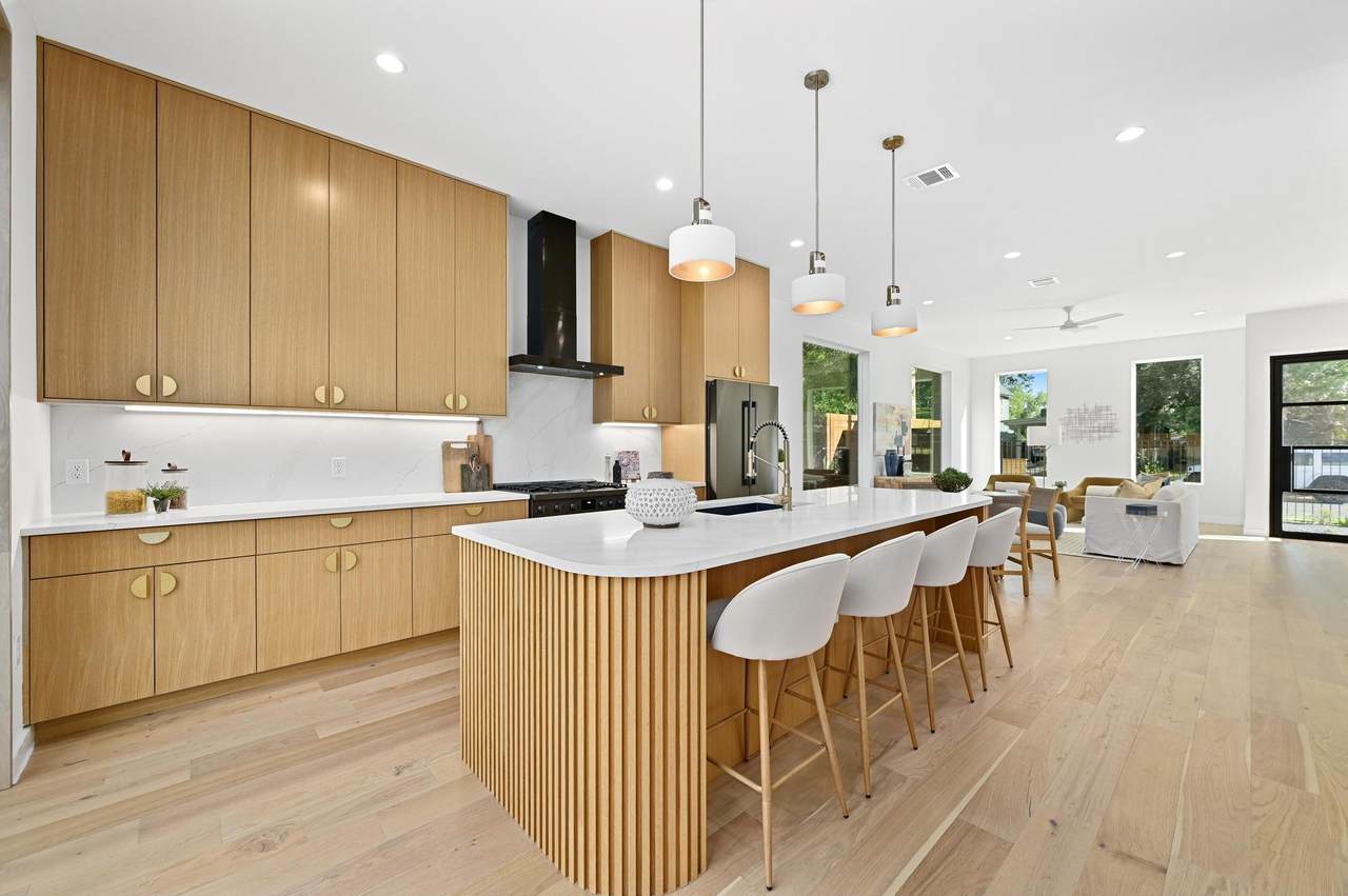 3507 Neal St - Photo 1