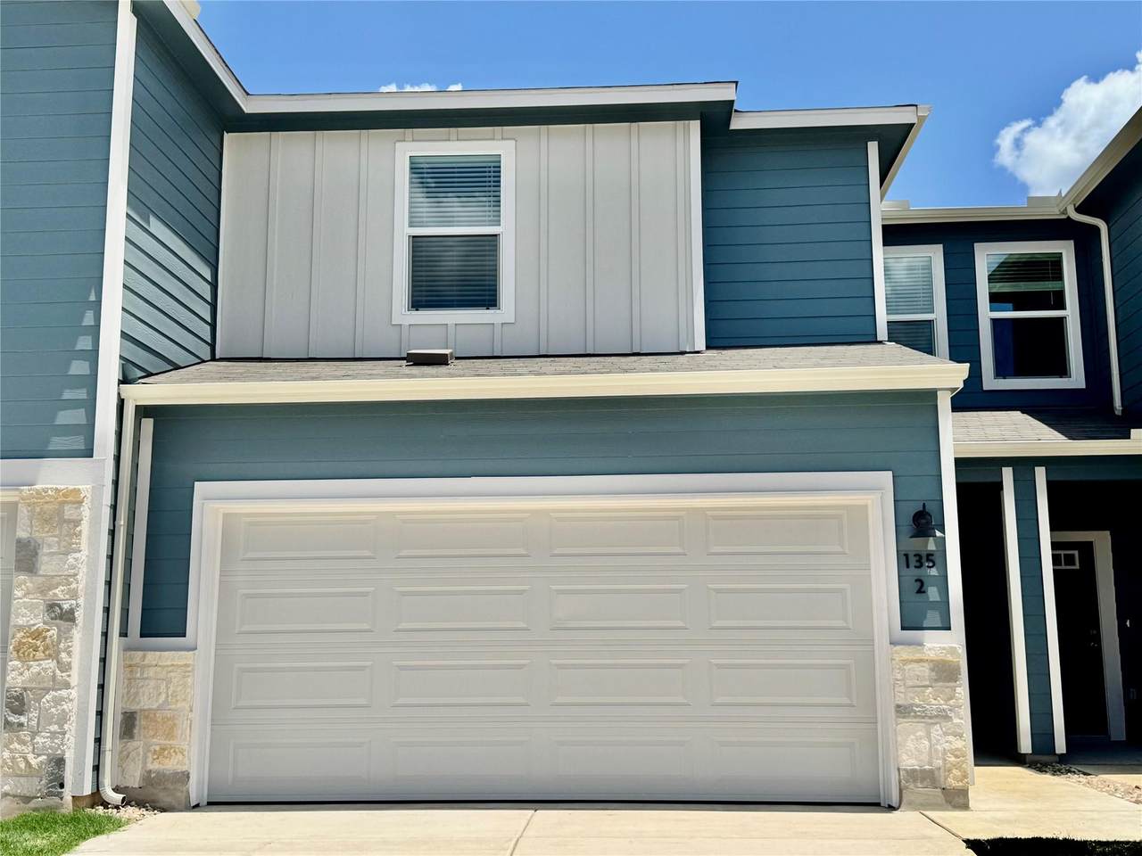 135 Cinnabar Ln - Photo 1