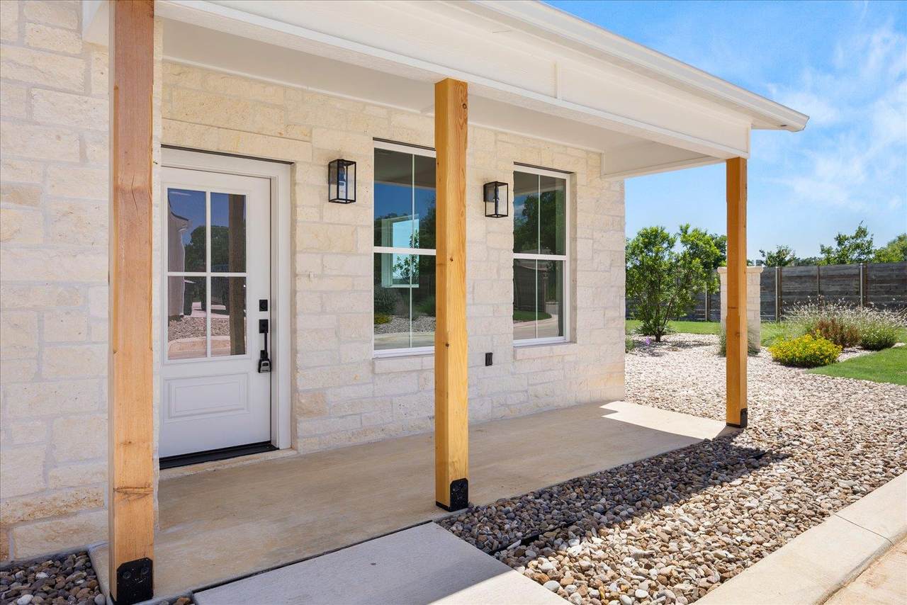 https://bt-photos.global.ssl.fastly.net/austin/1280_boomver_3_9595382-2.jpg