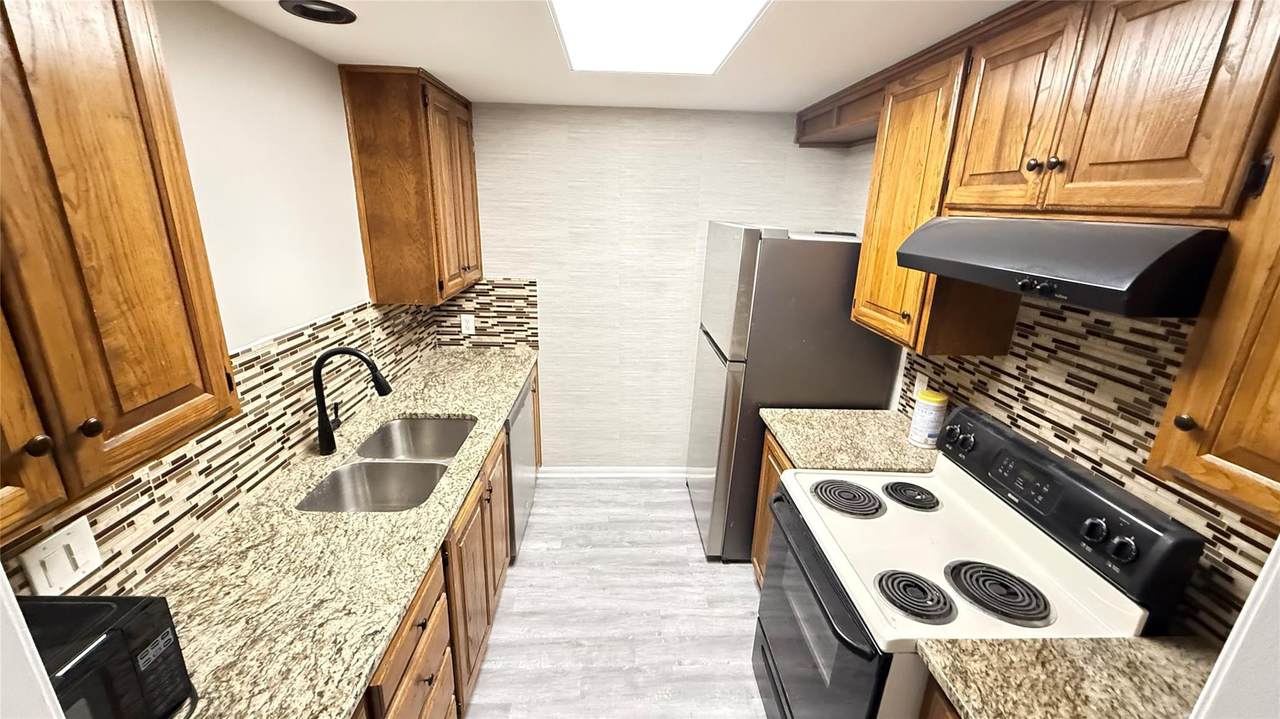 2529 Rio Grande St - Photo 1