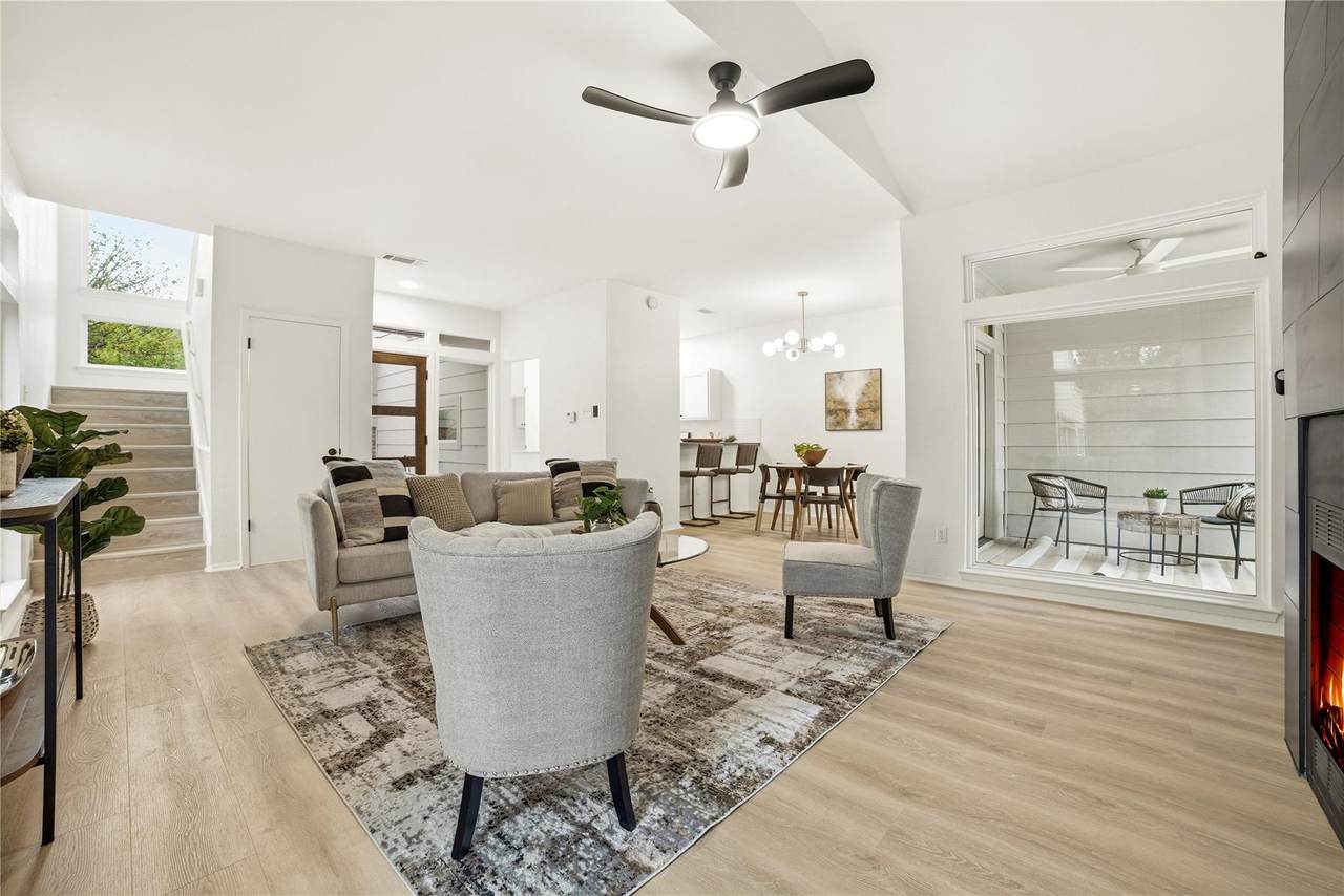 8320 Greenslope Dr - Photo 1