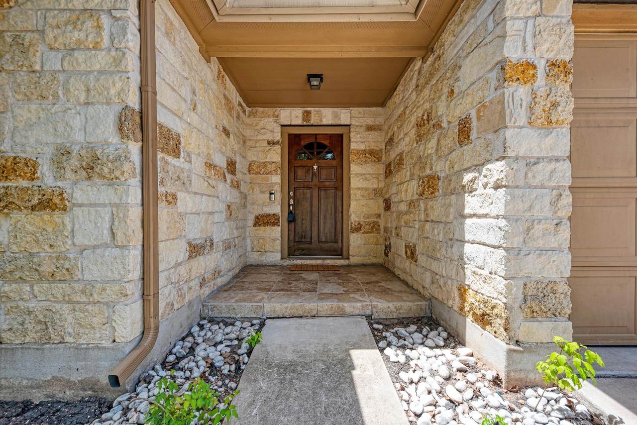 https://bt-photos.global.ssl.fastly.net/austin/1280_boomver_2_9891307-2.jpg