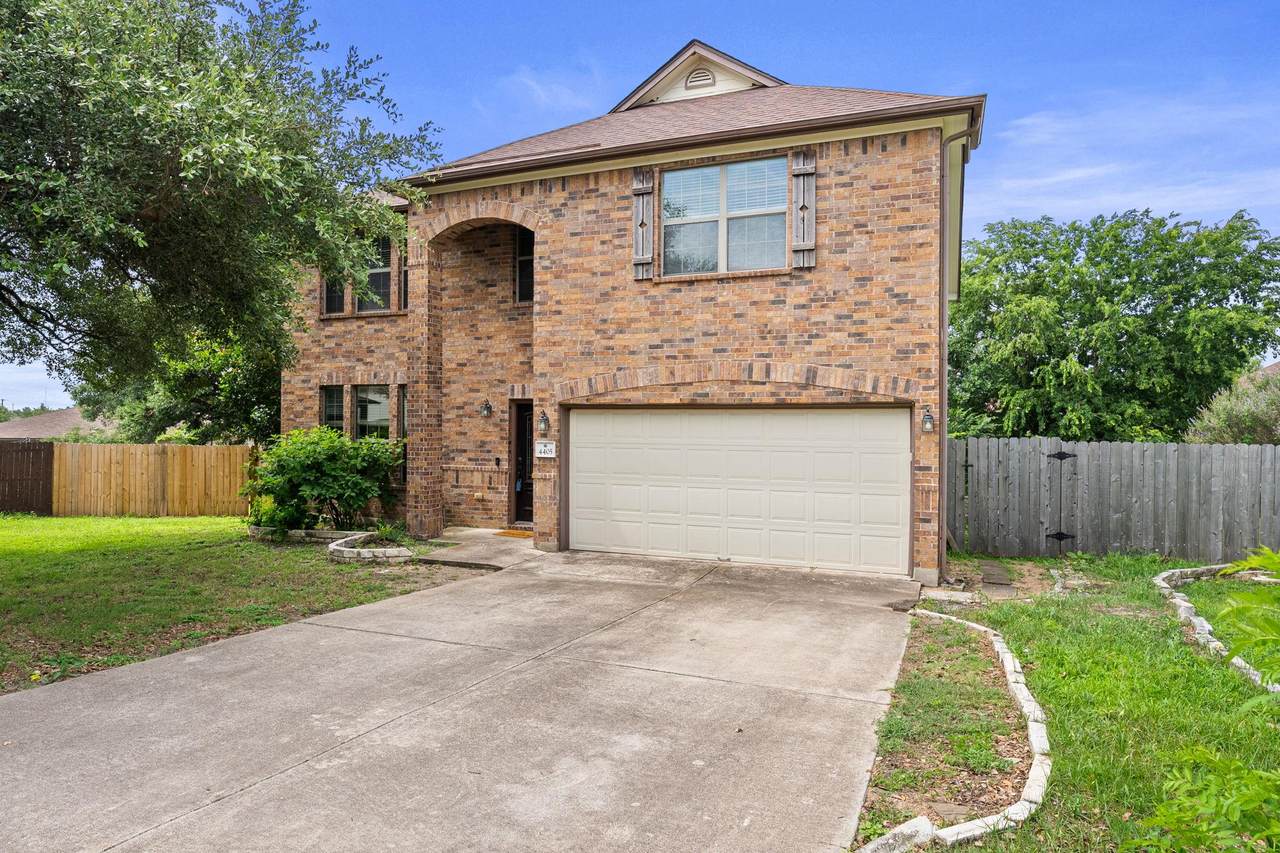 4405 Woodstock Dr - Photo 1