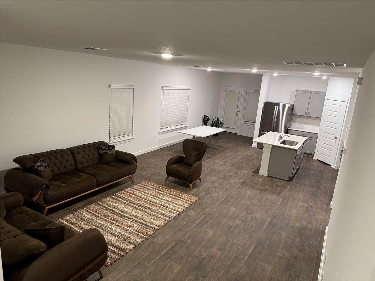 204 James River Dr - Photo 1