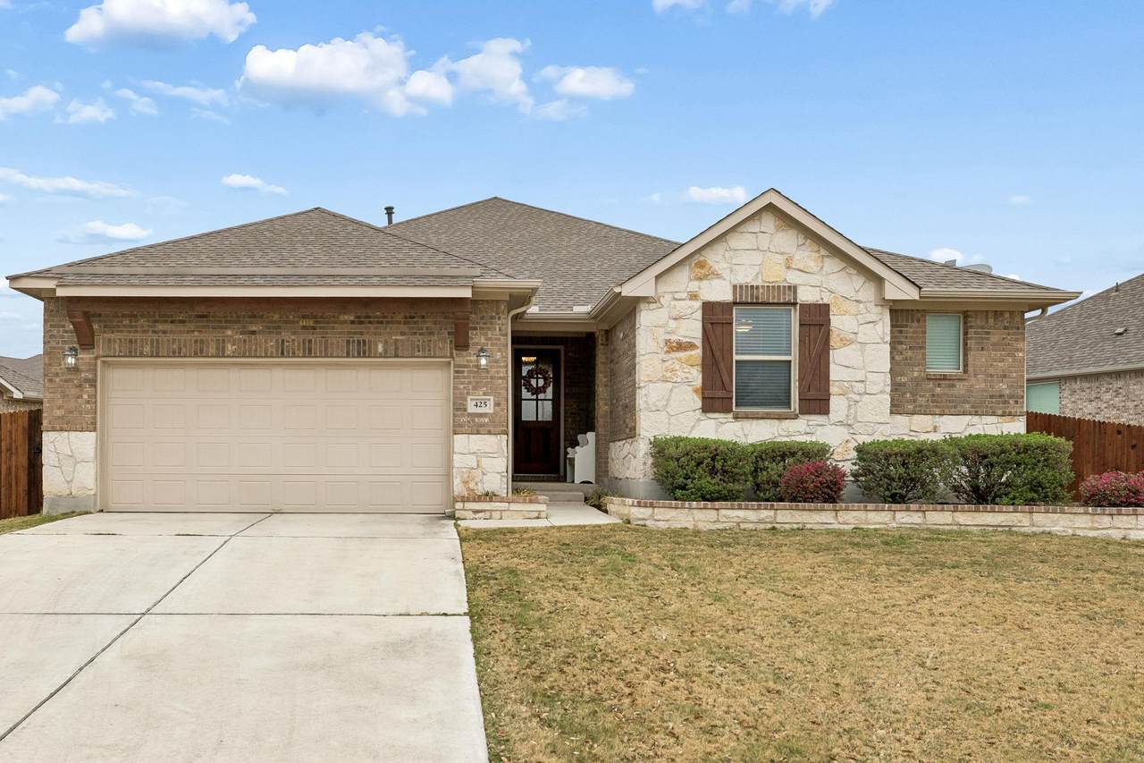 425 Windom Way - Photo 1