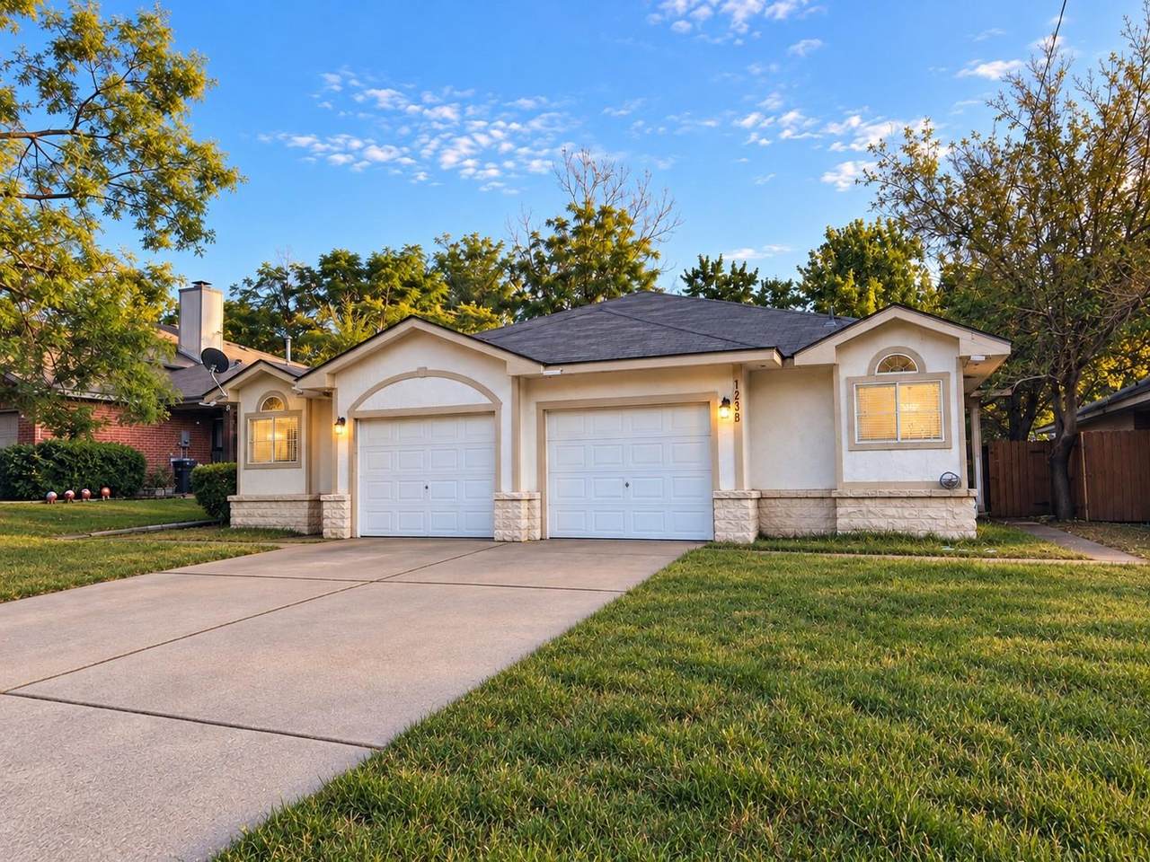 1235 Armadillo Rd - Photo 1