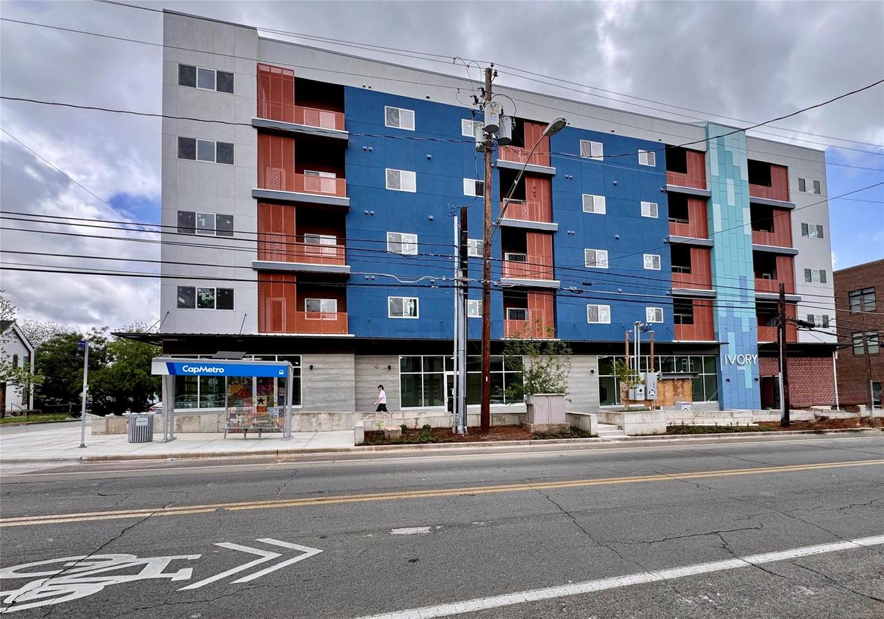 1309 Chicon St - Photo 1