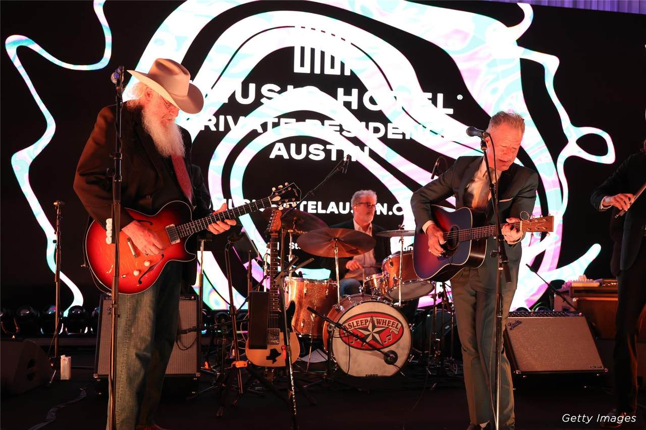 https://bt-photos.global.ssl.fastly.net/austin/1280_boomver_3_1964306-2.jpg