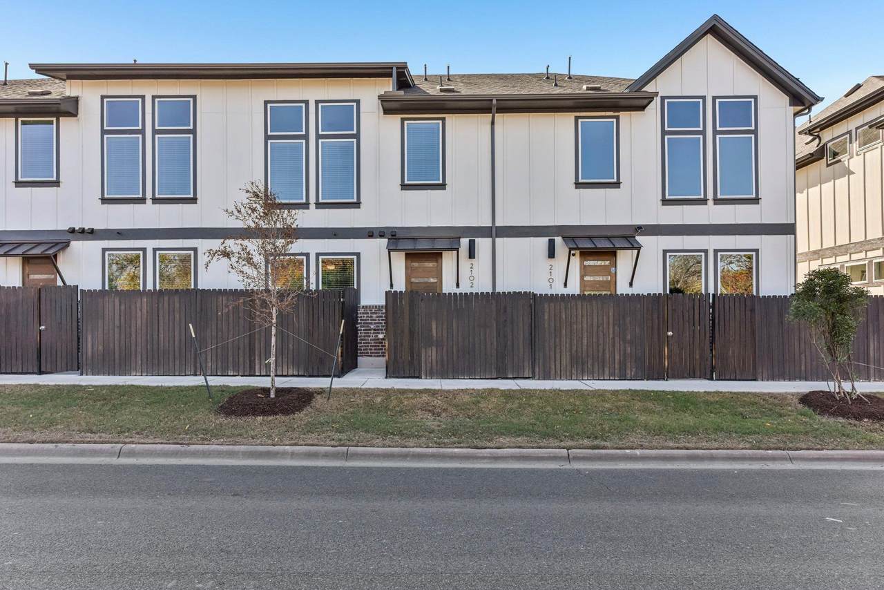 200 56th St - Photo 1