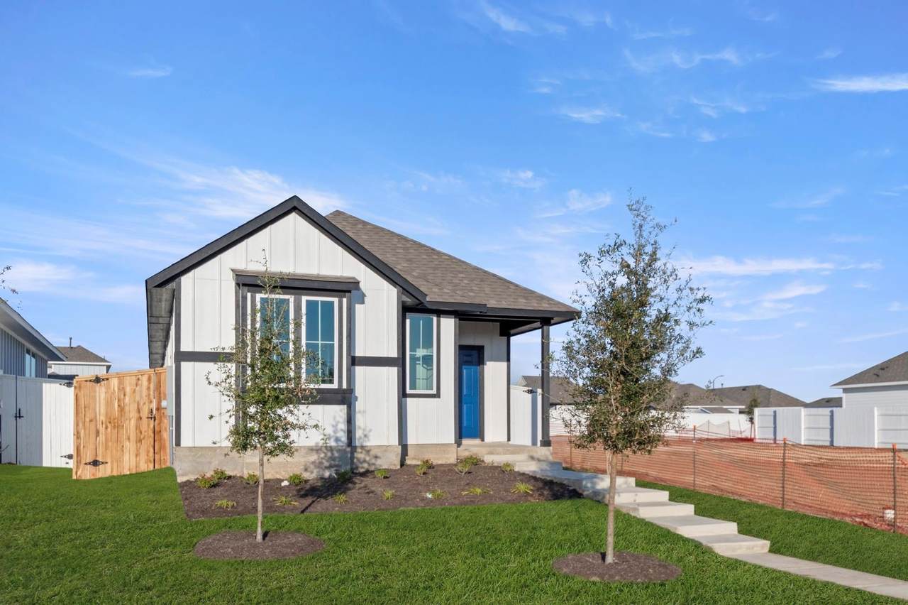 131 Summer Dr - Photo 1