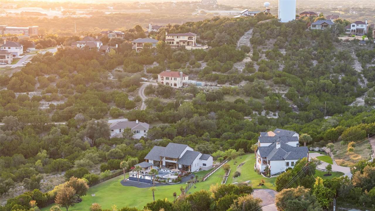 1300 Sparrow Ln - Photo 1