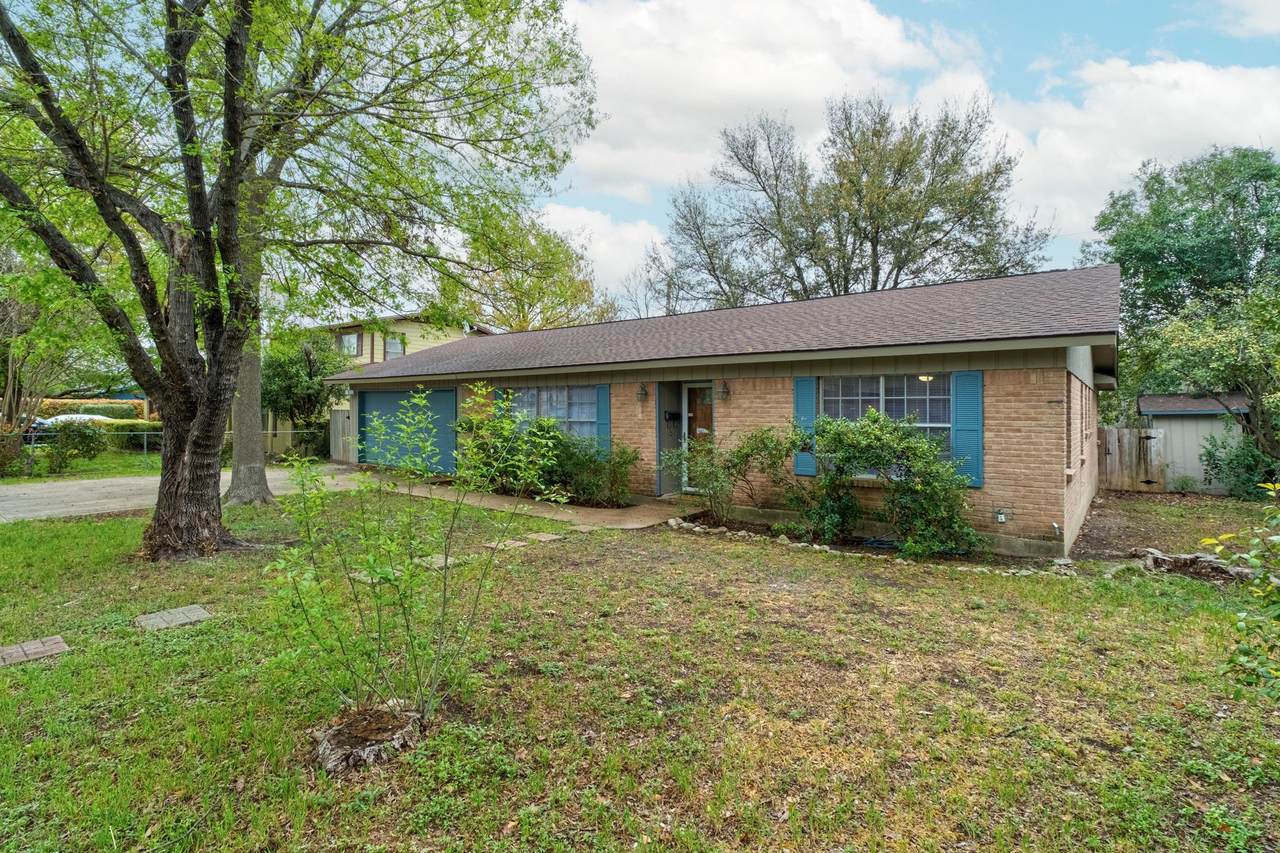 8911 Little Walnut Pkwy - Photo 1
