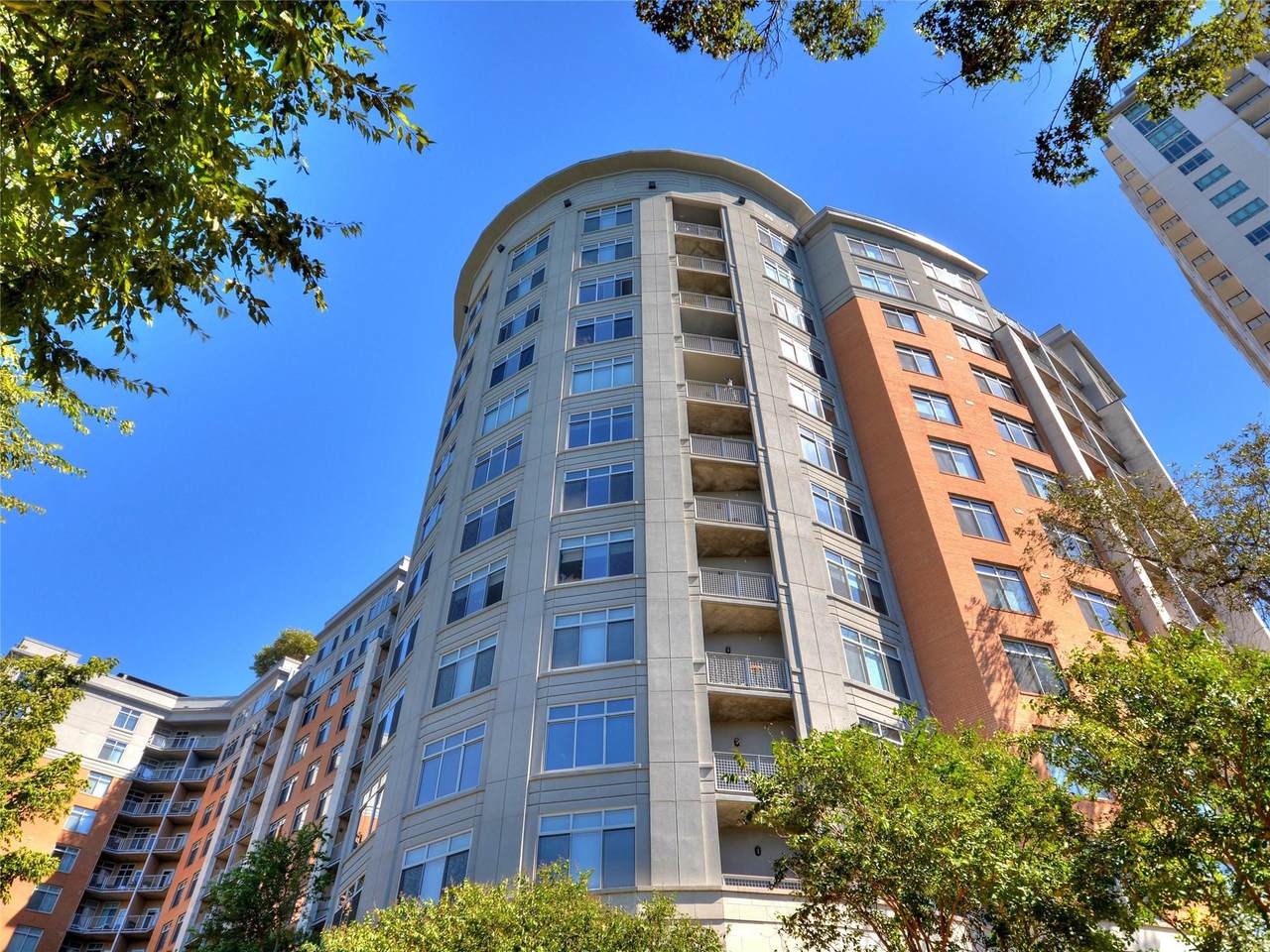 54 Rainey St - Photo 1