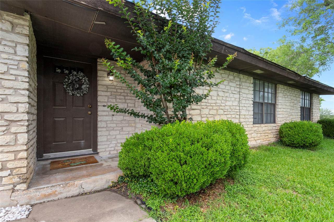 209 Rector St - Photo 1
