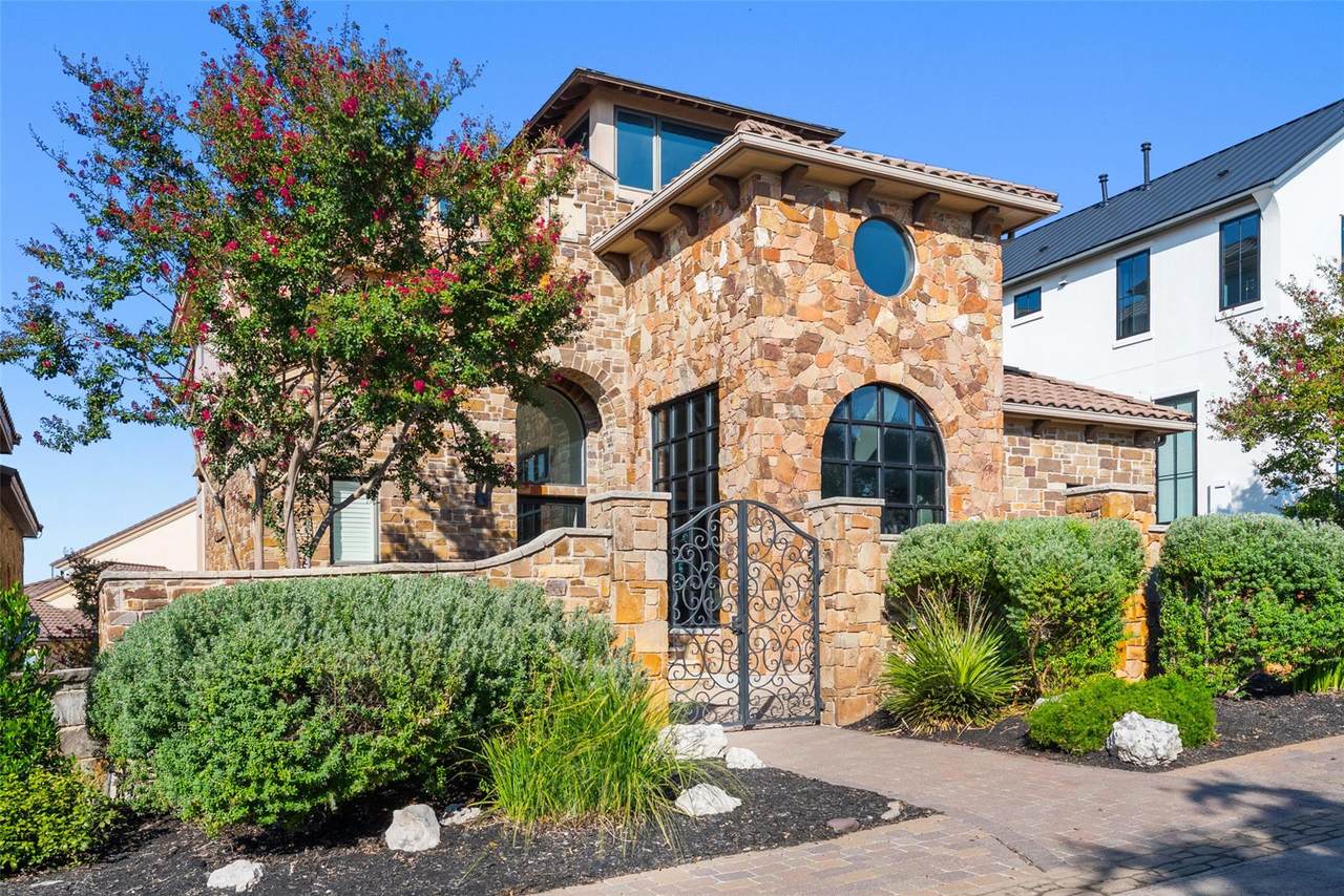 7025 Cielo Azul Pass - Photo 1