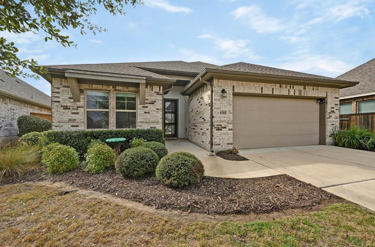 698 Coyote Creek Way - Photo 1