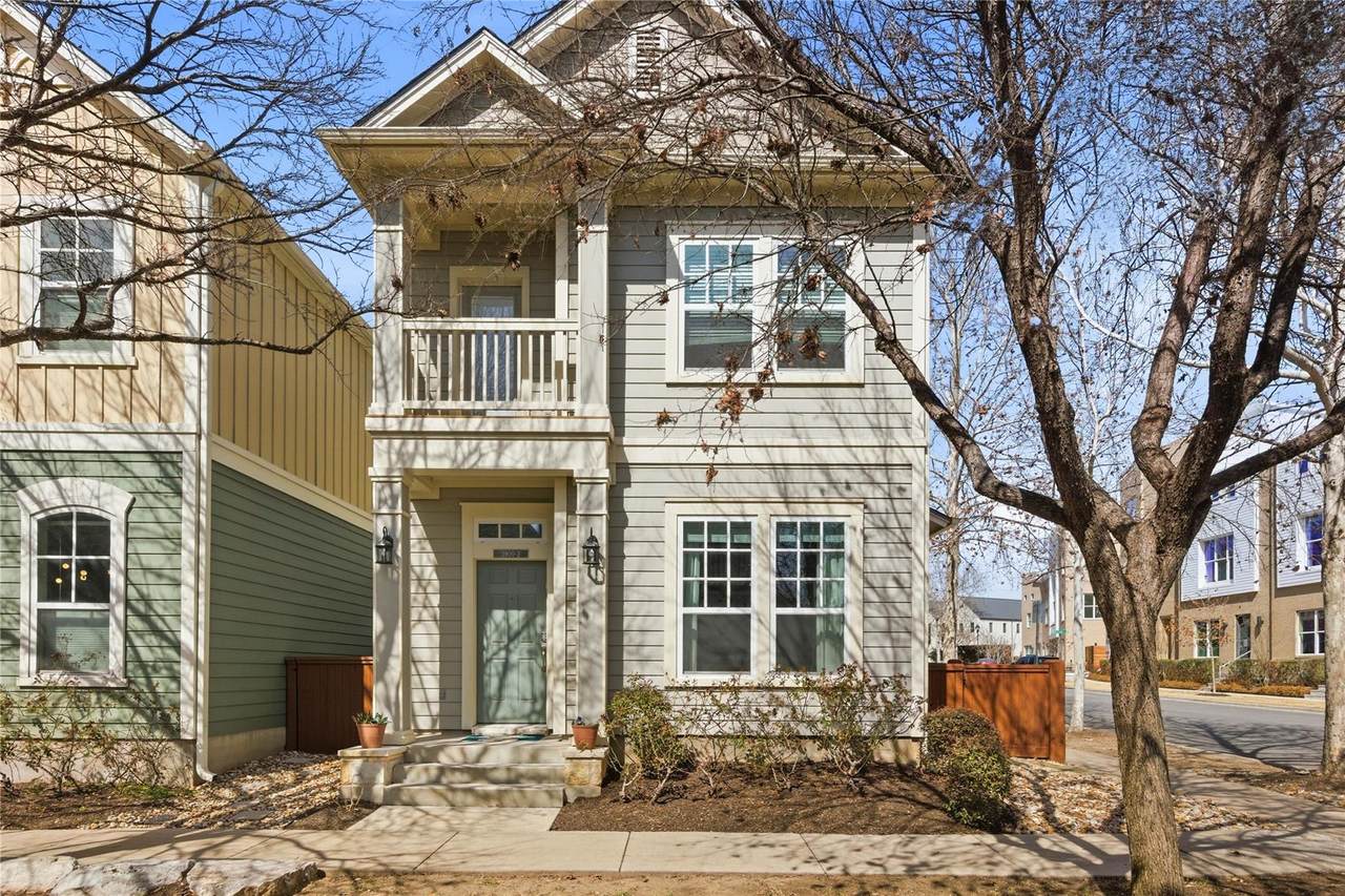 3900 Threadgill St - Photo 1