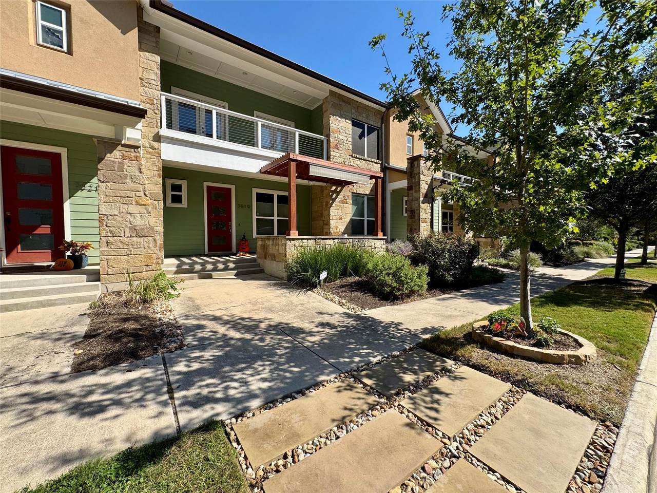 3919 Vaughan St - Photo 1