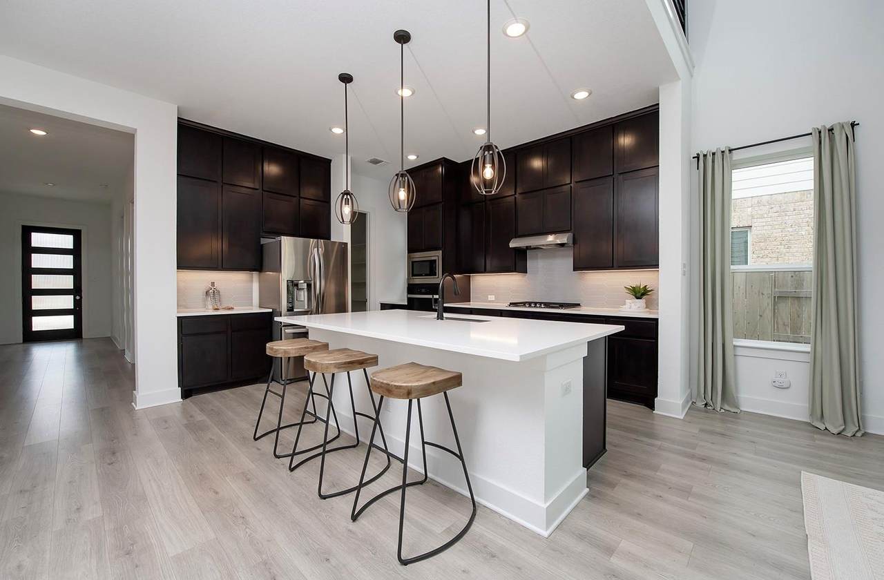 20312 Smedley Dr - Photo 1