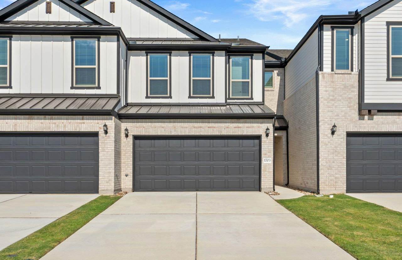 2725 Woodall Dr - Photo 1