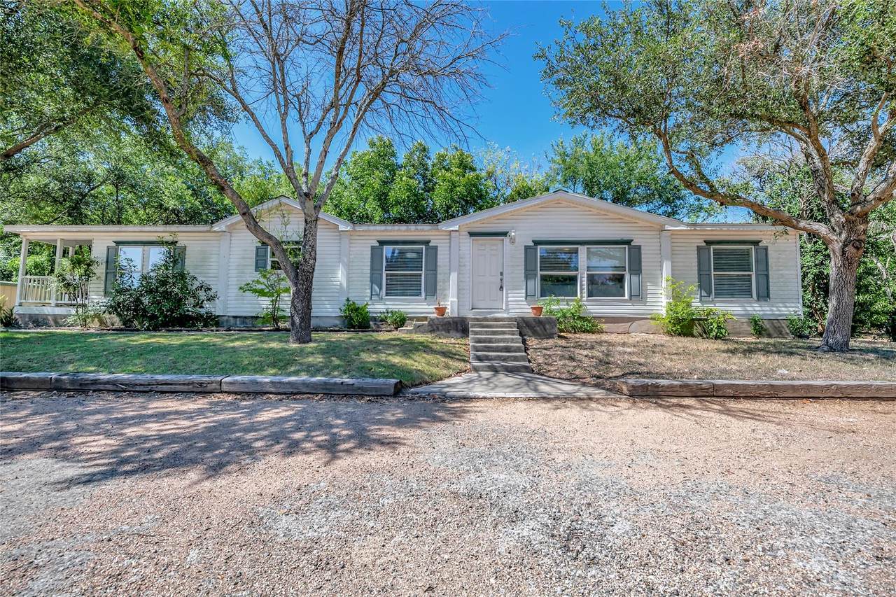 301 Fm 1660 Rd - Photo 1