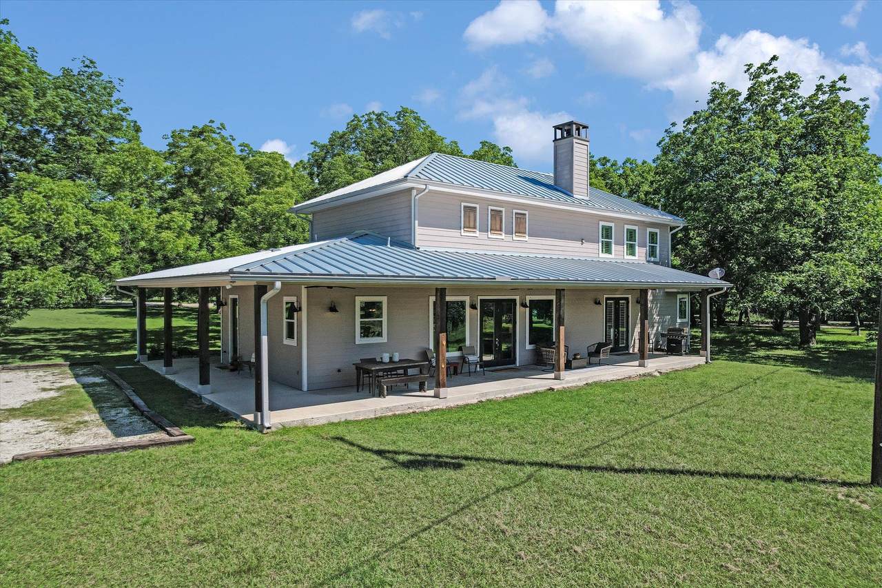 2700 Flite Acres Rd - Photo 1
