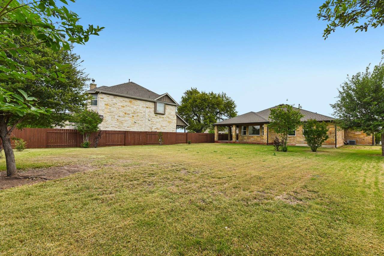 https://bt-photos.global.ssl.fastly.net/austin/1280_boomver_3_4782701-2.jpg