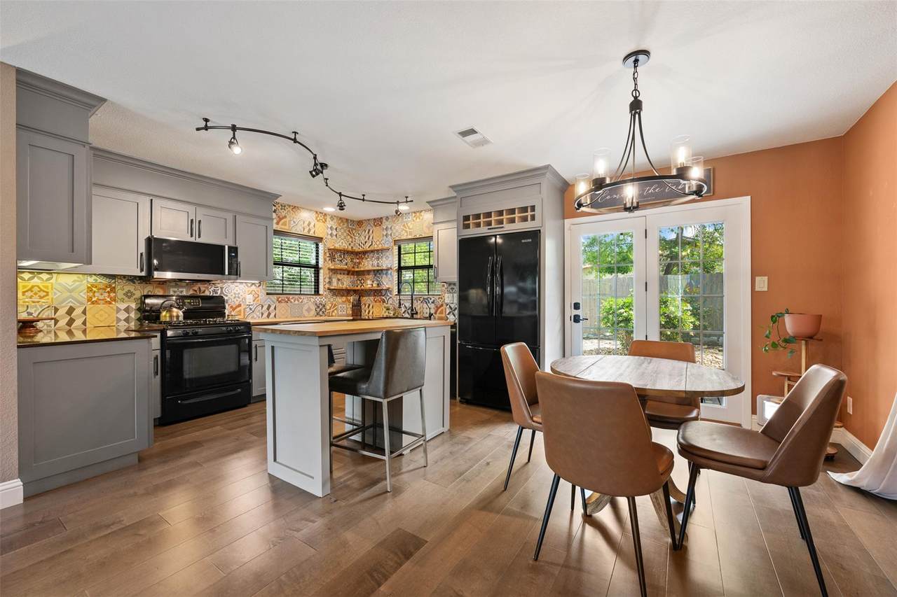 12103 Mill Holw - Photo 1
