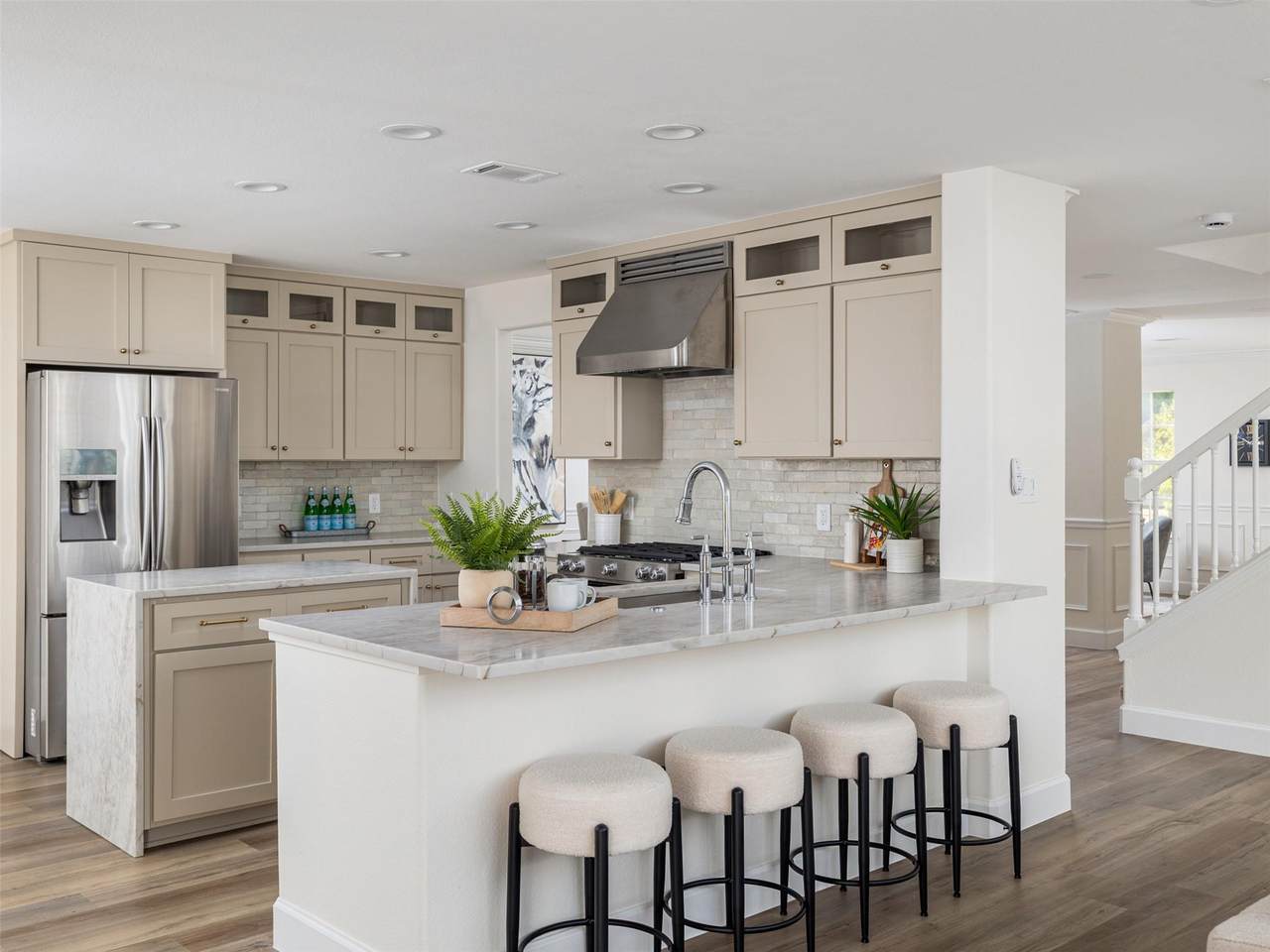 2419 Willow Way - Photo 1