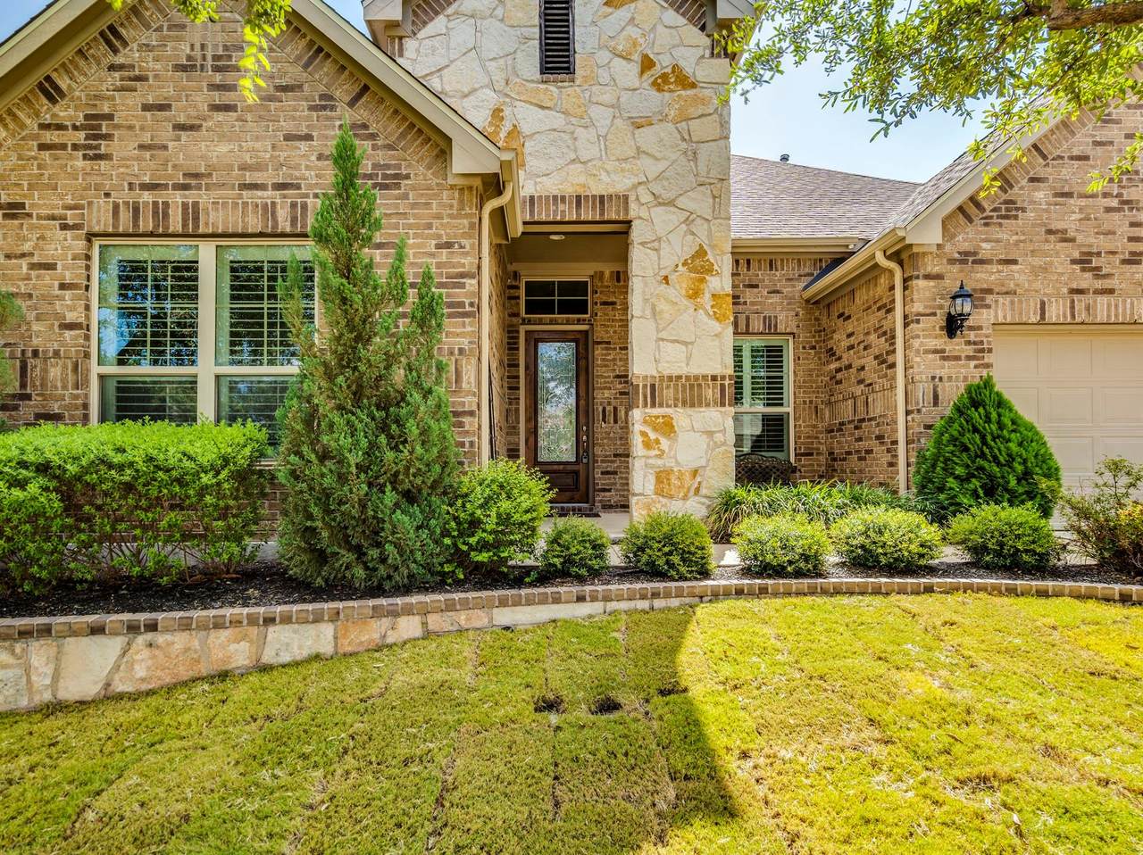https://bt-photos.global.ssl.fastly.net/austin/1280_boomver_3_5124124-2.jpg