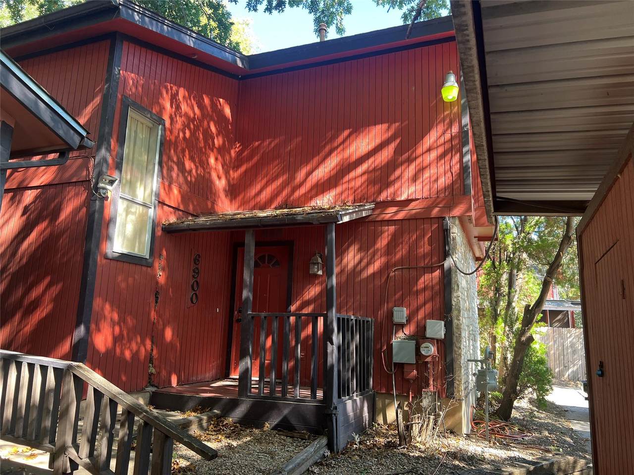 6900 Lovely Ln - Photo 1