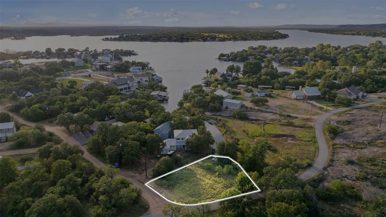 302 Lake Downs Dr - Photo 1