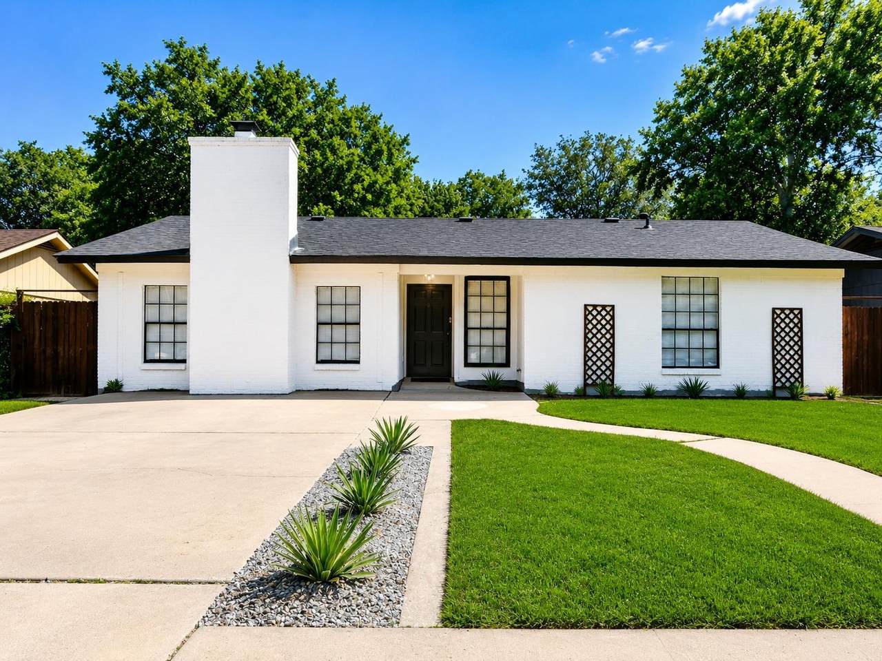 4604 Brassiewood Dr - Photo 1