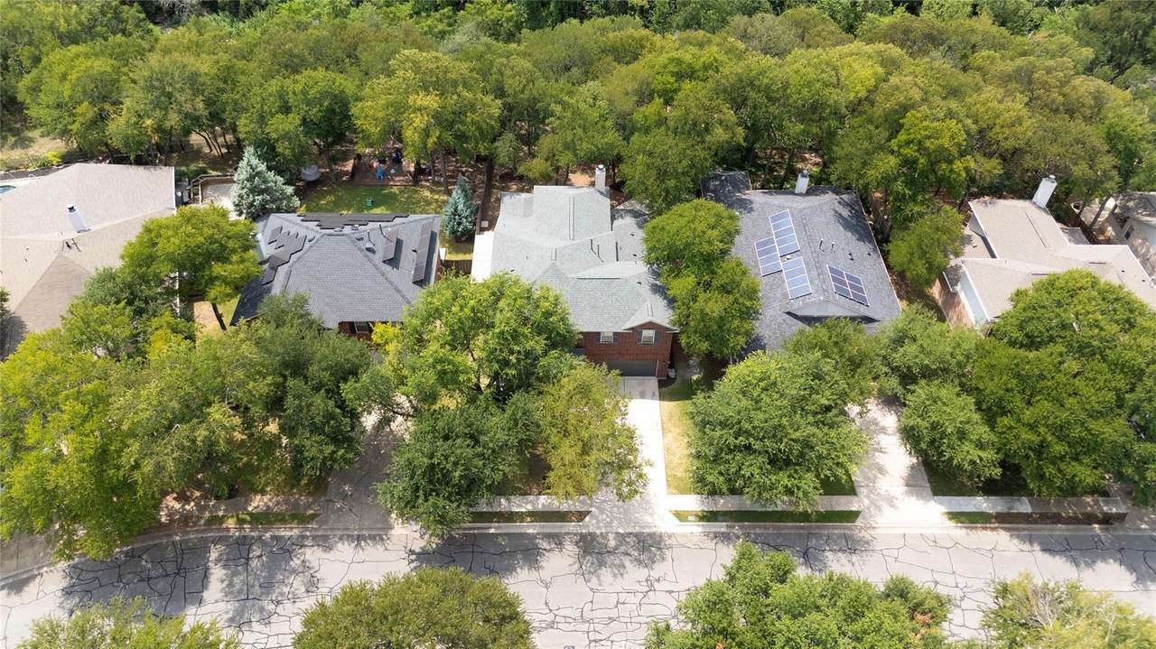 1905 Creek Crest Way - Photo 1