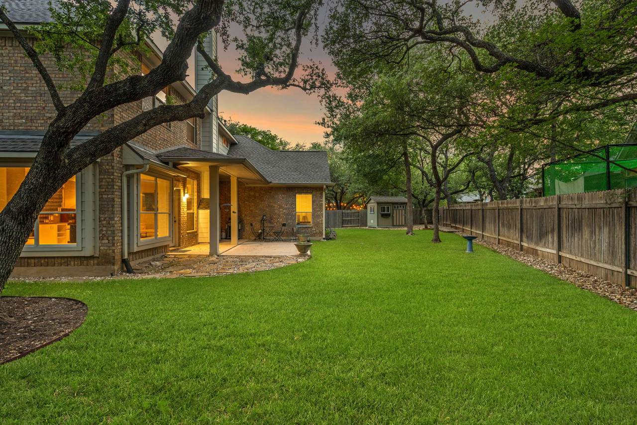 https://bt-photos.global.ssl.fastly.net/austin/1280_boomver_2_6146695-2.jpg