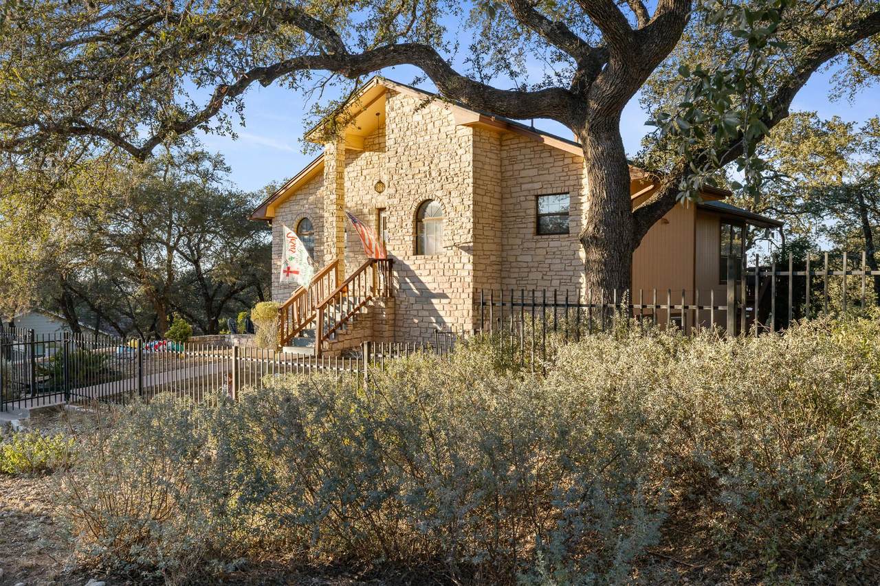 21826 Tallahassee Ave - Photo 1